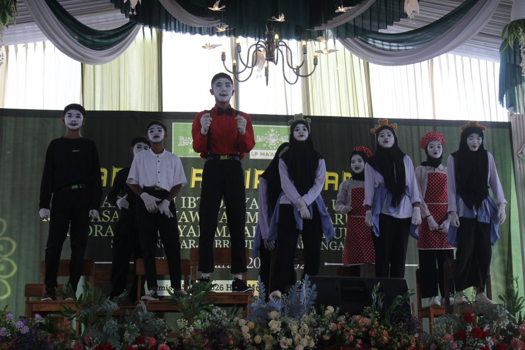 kreasi seni